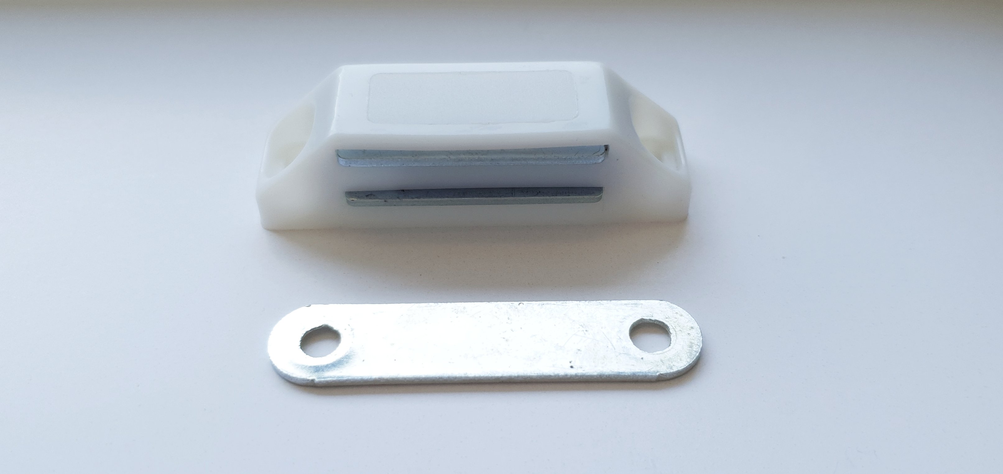 Magnet pre dverové siete (1ks)