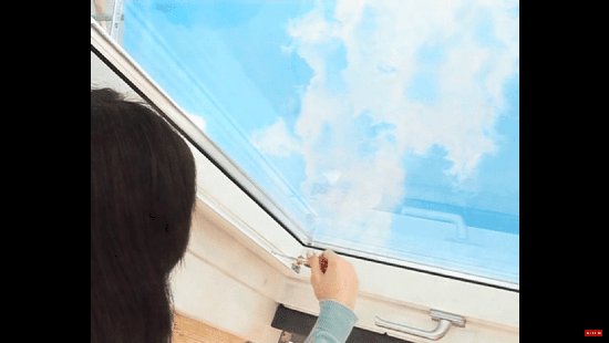 Montáž rolety na strešné okno VELUX