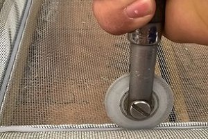 Ako si vymeniť sieťovinu na sieti proti hmyzu