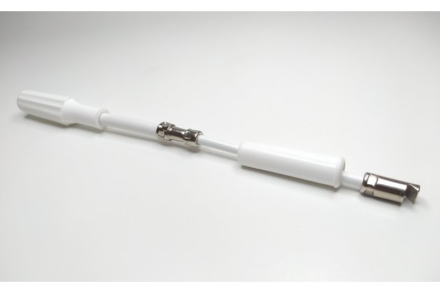 Biela ovládacia tyč kovová