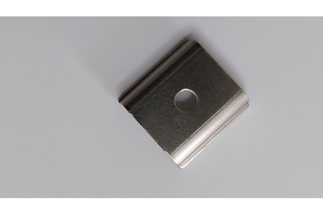 Luxalex - montážny klip vodiacej lišty